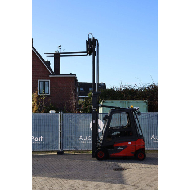 2015 ليندي E25-01-43708593