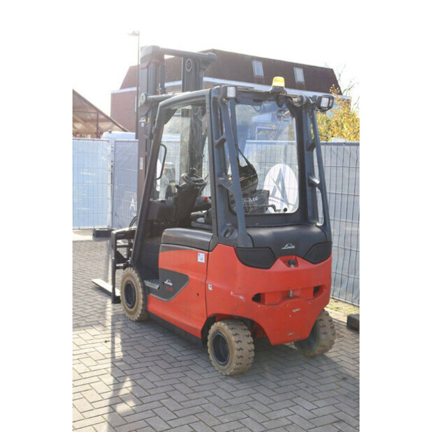 2017 Linde E25H-01/600-43708635