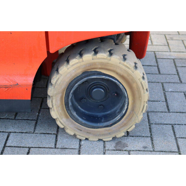 2017 Linde E25H-01/600-43708666