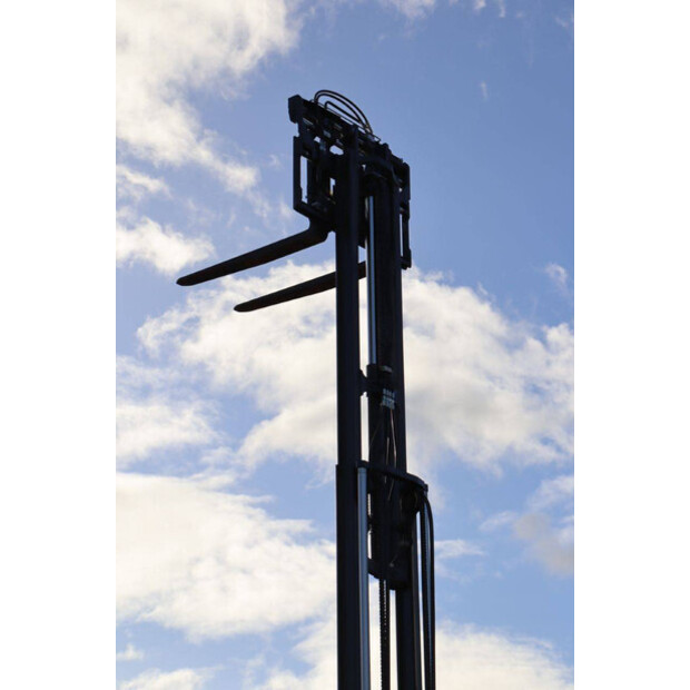 2017 Linde E25H-01/600-43708688