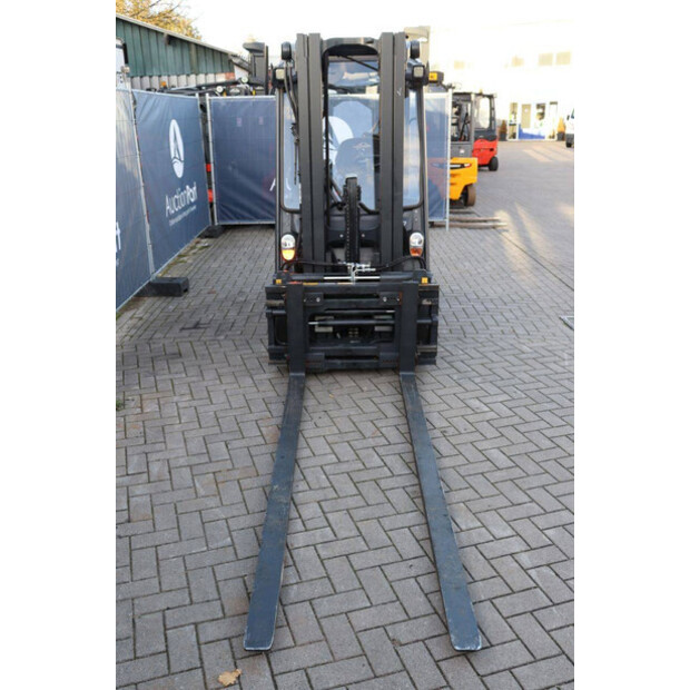 2019 ليندي E30L-01-43708825