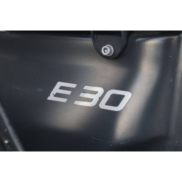 2019 ليندي E30L-01-43708833