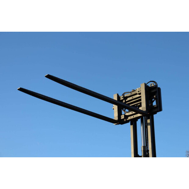 2019 ليندي E30L-01-43708870