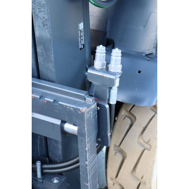 2023 ليندي E16L-02-43708889