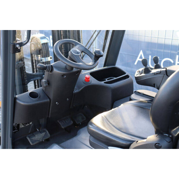 2023 ليندي E16L-02-43708905