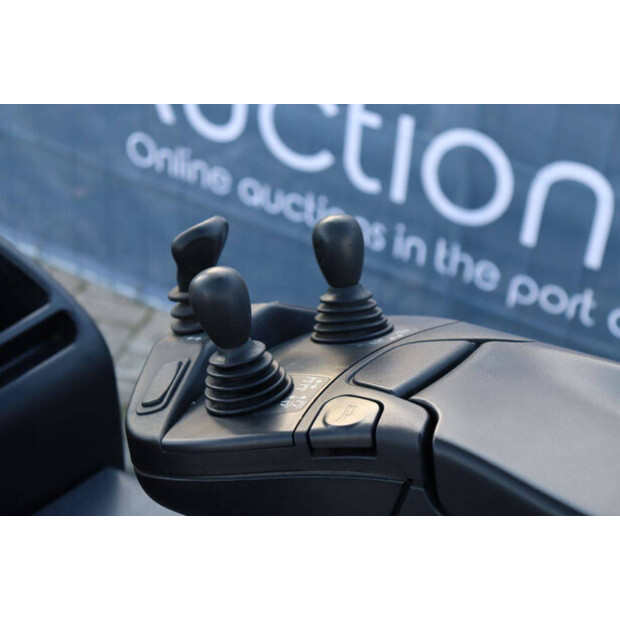 2016 Linde E18PH-02-43709020