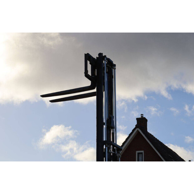 2016 ليندي E18L-02-43709086