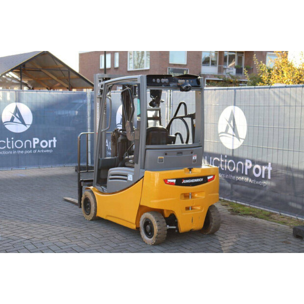 2018 Jungheinrich EFG 320-43709158