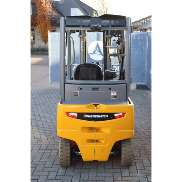 2018 Jungheinrich EFG 320-43709159