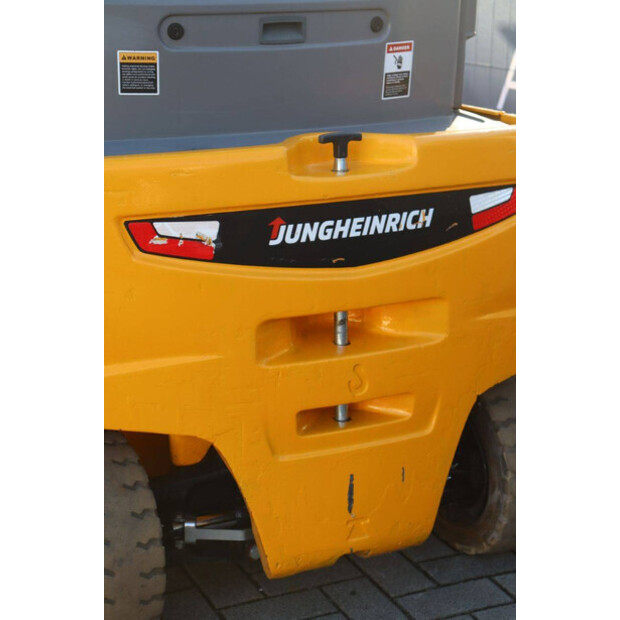 2018 Jungheinrich EFG 320-43709173