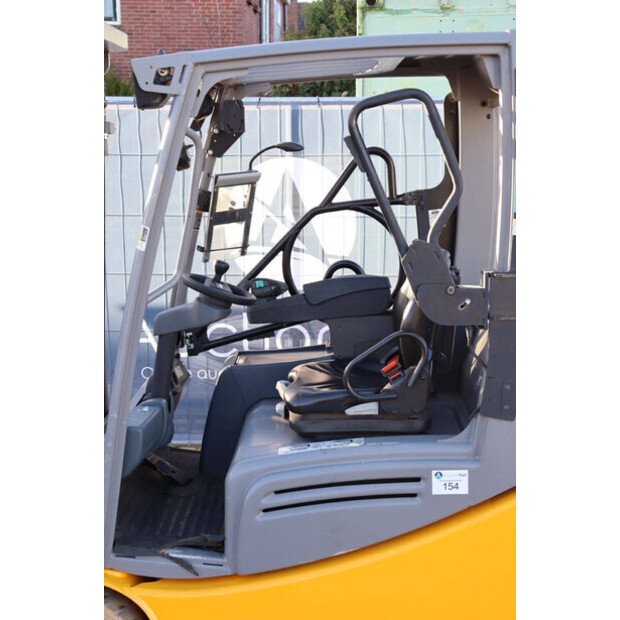 2018 Jungheinrich EFG 320-43709176