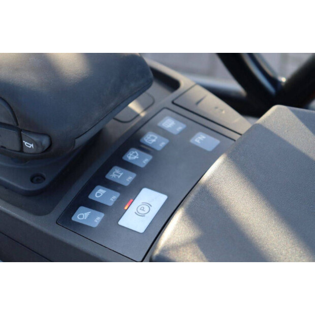 2018 Jungheinrich EFG 320-43709182