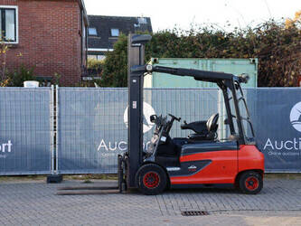 صورة ل رافعات شوكية 2020 ليندي E35RL-01