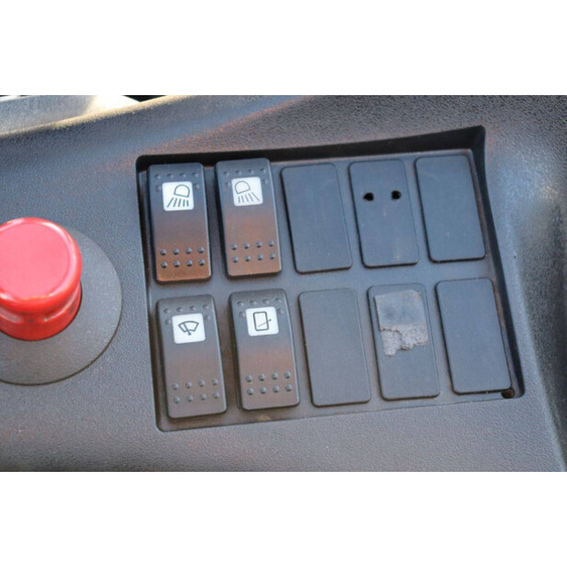 2020 ليندي E35RL-01-43709423