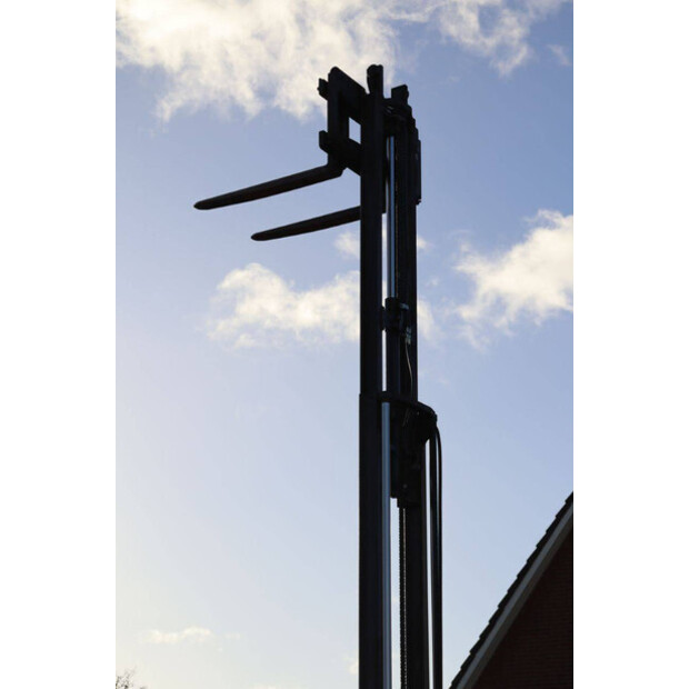 2020 ليندي E35RL-01-43709429