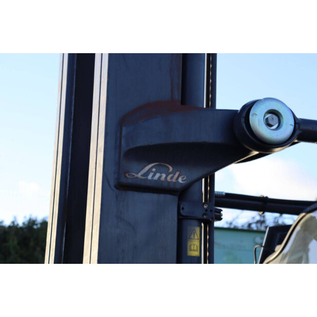 2017 ليندي E30HL-01/600-43709597