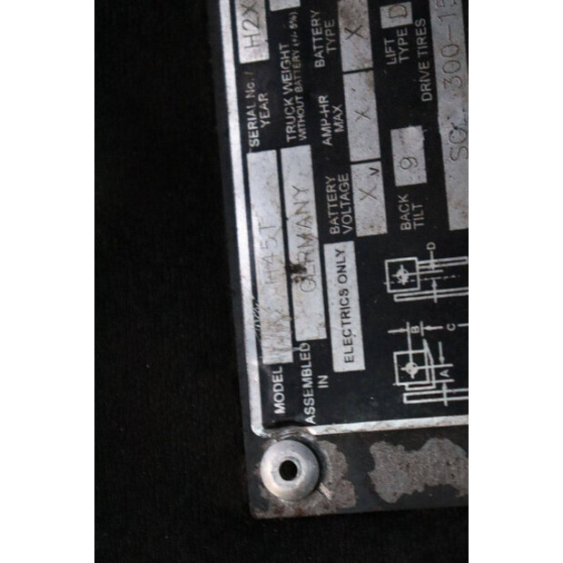 2017 ليندي H45T-43710061