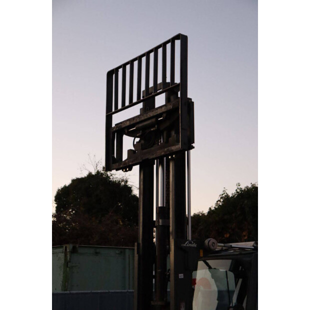 2017 ليندي H45T-43710068