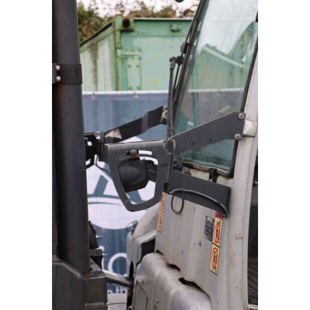 2019 Still RX70-70-43710127