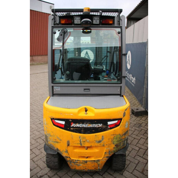 2017 Jungheinrich EFG S30-43711379