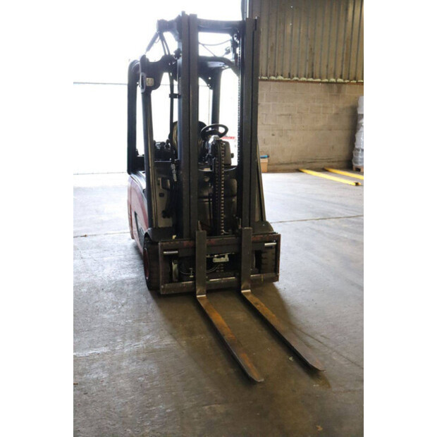 2020 ليندي E16-02-43711589