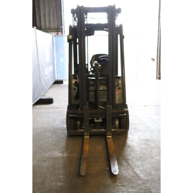 2020 ليندي E16-02-43711591