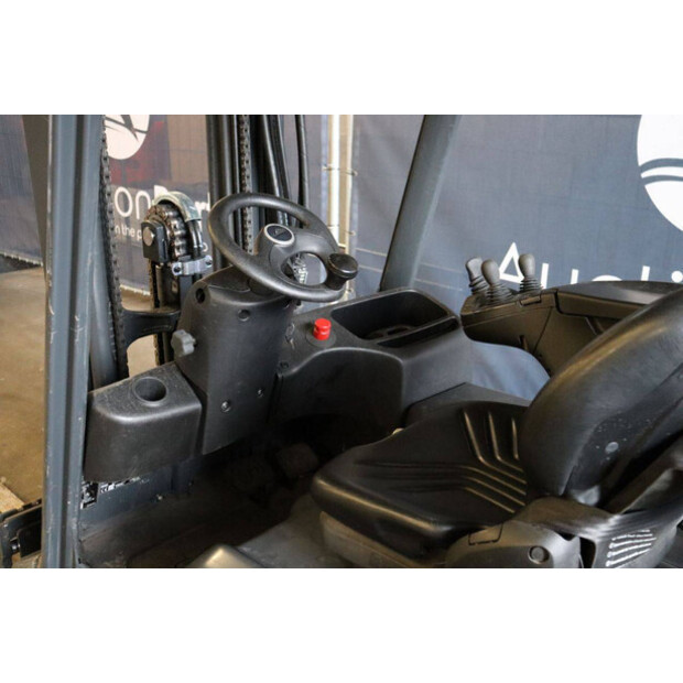 2020 ليندي E16-02-43711629