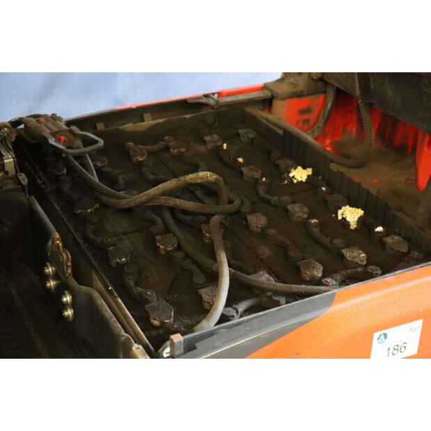 2020 ليندي E16-02-43711635