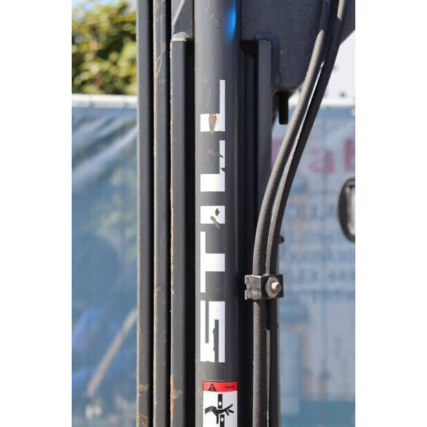 2003 ستيل R20-20P-43712402