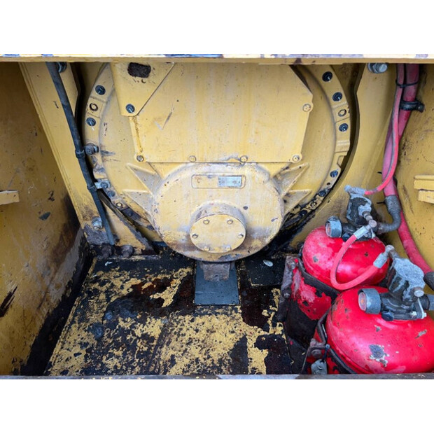 2018 Caterpillar D6T LGP-43712449