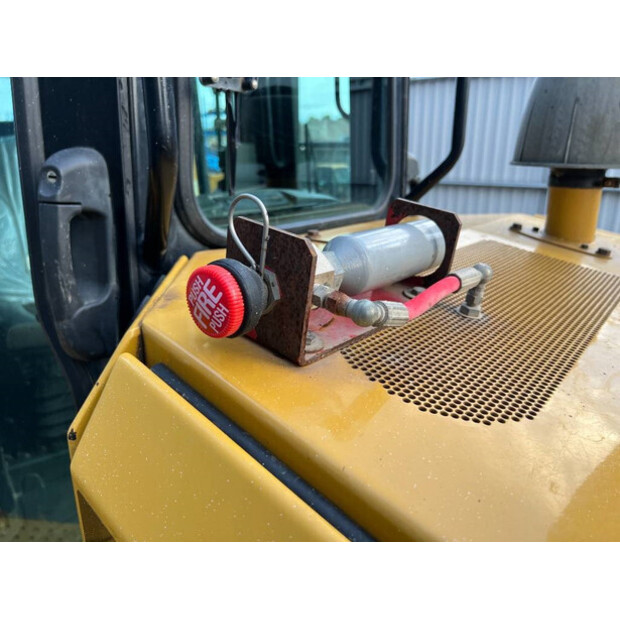 2018 Caterpillar D6T LGP-43712465