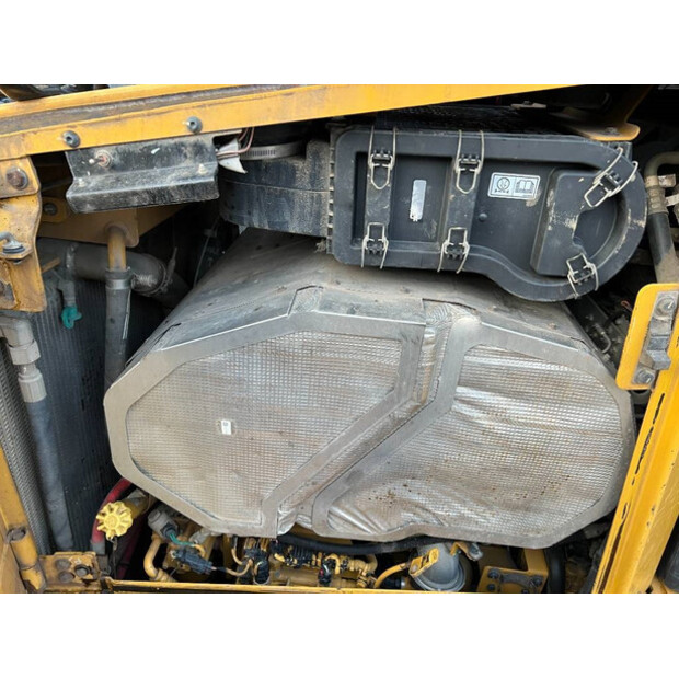 2018 Caterpillar D6T LGP-43712479