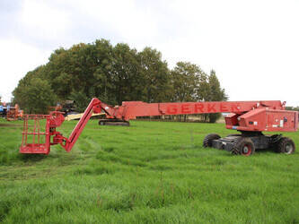 صورة ل رافعة سلة تلسكوبية 2007 ايتشي SP21AJ