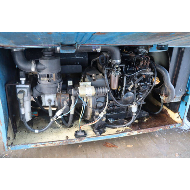 1999 جيه ال جي 26 MRT-43713011