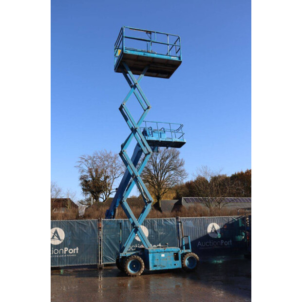 1998 JLG 26-MRT-43713095