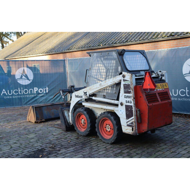 1981 Clark 543-43714082