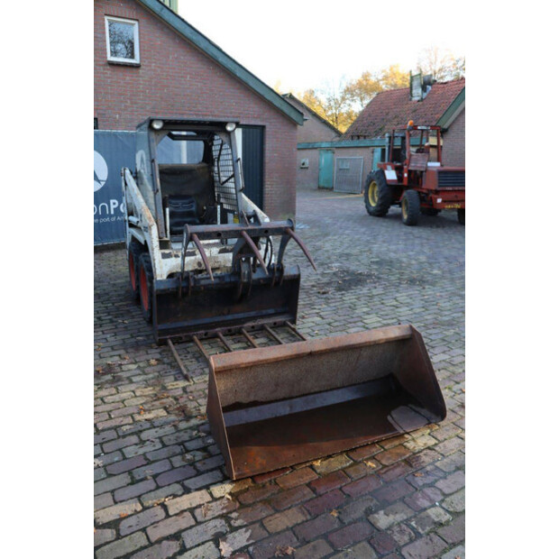 1981 Clark 543-43714088