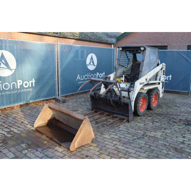 1981 Clark 543-43714092