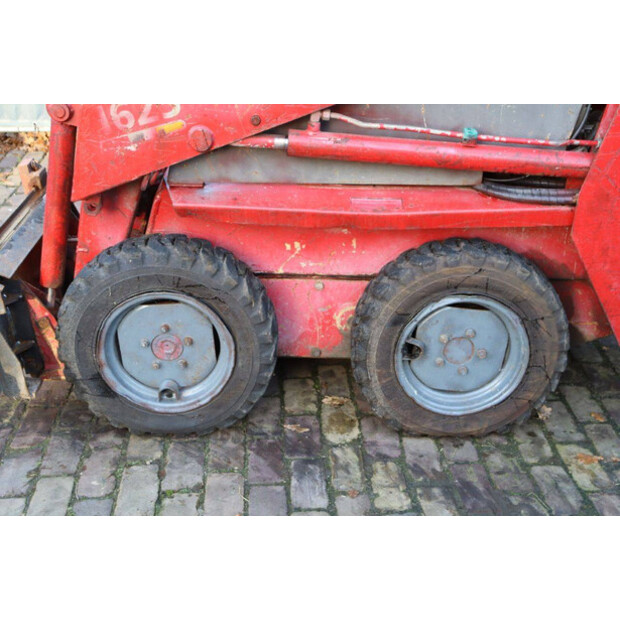 2018 Onbekend 1625-43714164