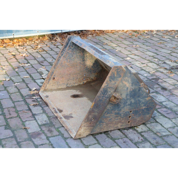 2018 Onbekend 1625-43714183