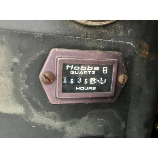 1996 GROVE SM4688E-43714258