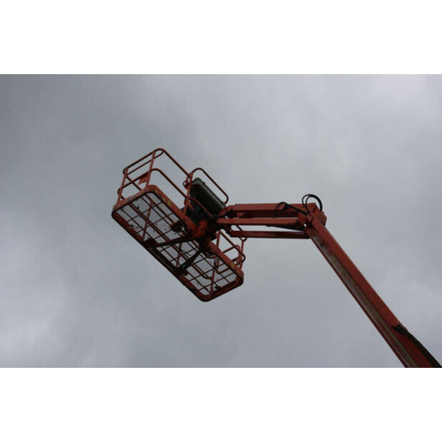 2004 جيه ال جي 460SJ-43714636