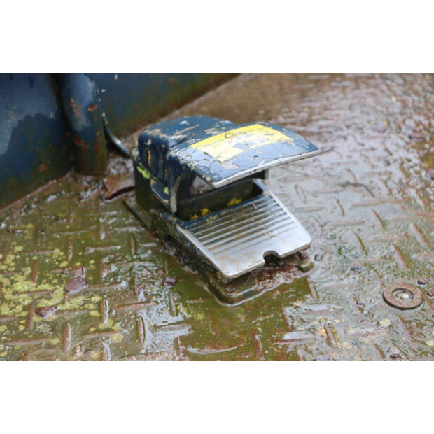 2001 ايتشي RZ150-43714755