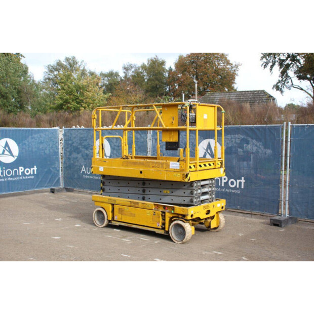 1999 Genie GS-2646-43715251