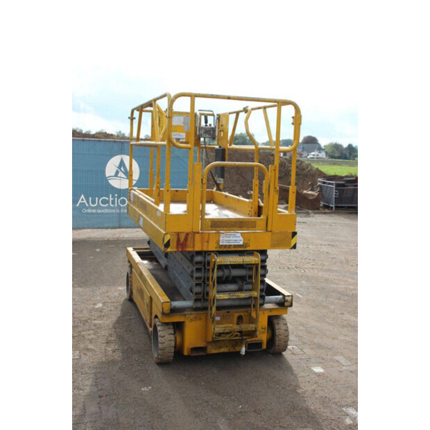 1999 Genie GS-2646-43715257