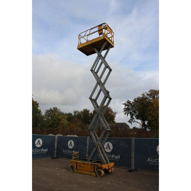 1999 Genie GS-2646-43715286