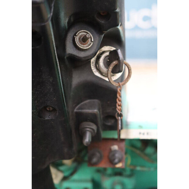 1992 ميتسوبيشي FG15-43715661