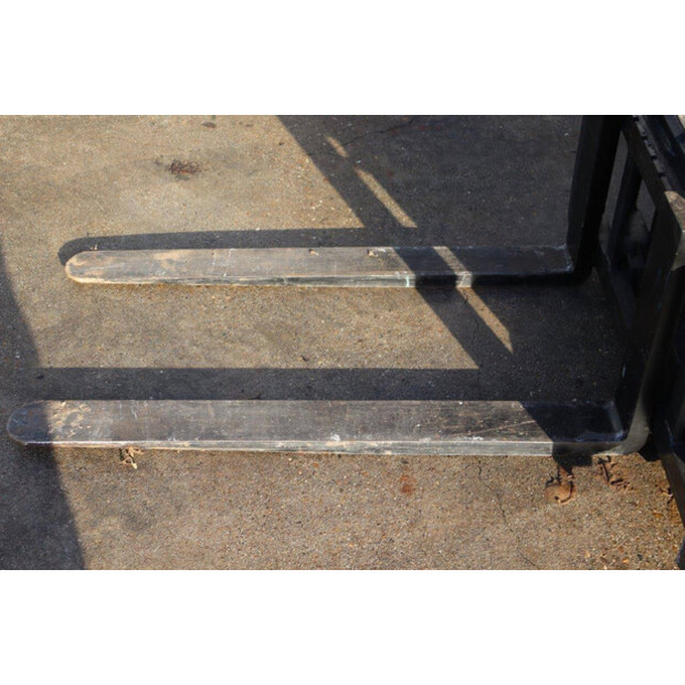 2005 ميتسوبيشي FGE25T-43715771