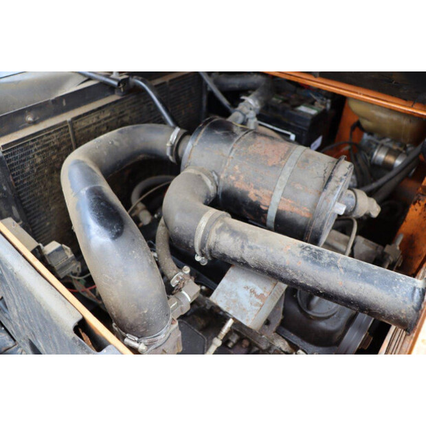 1989 ستيل R70-16-43715975