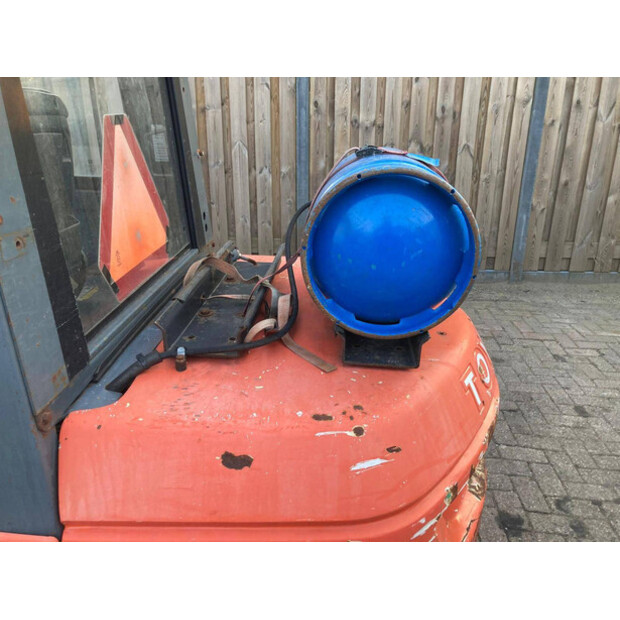 2009 تويوتا 02-7FGF-35-43716859